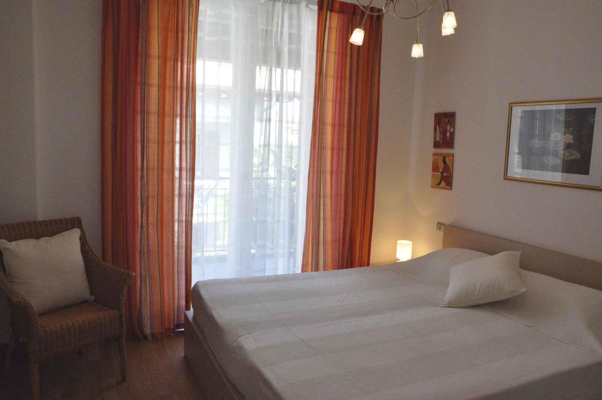 Apartments In Lazise - Gardasee 30250 Bagian luar foto